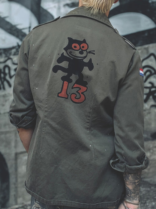 XIII KAT