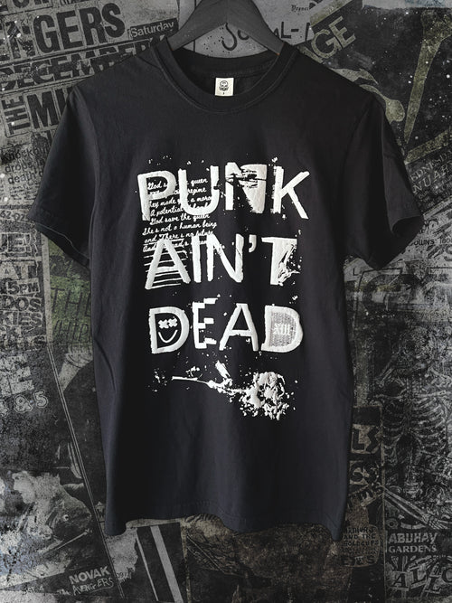 PUNK AIN'T DEAD